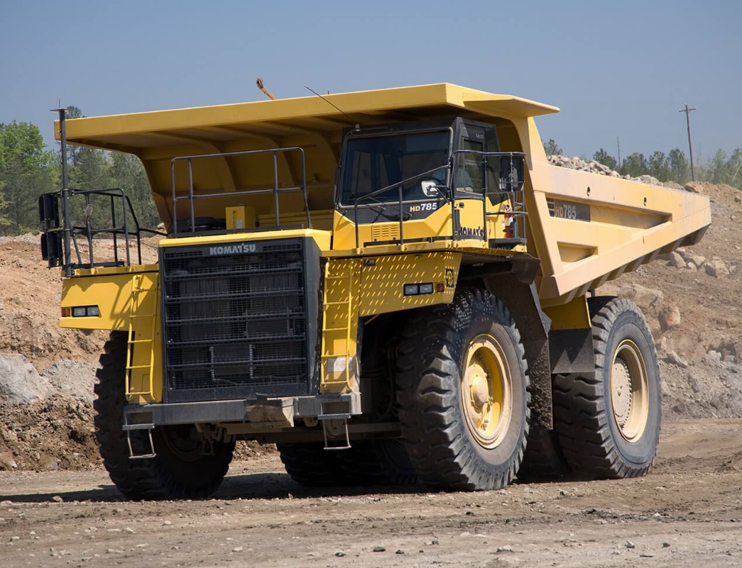 KOMATSU HD785