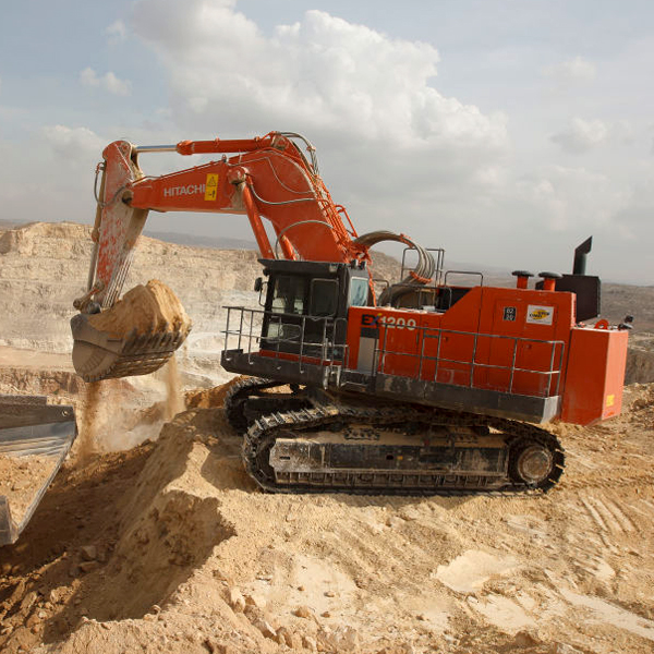 HITACHI EX 1200